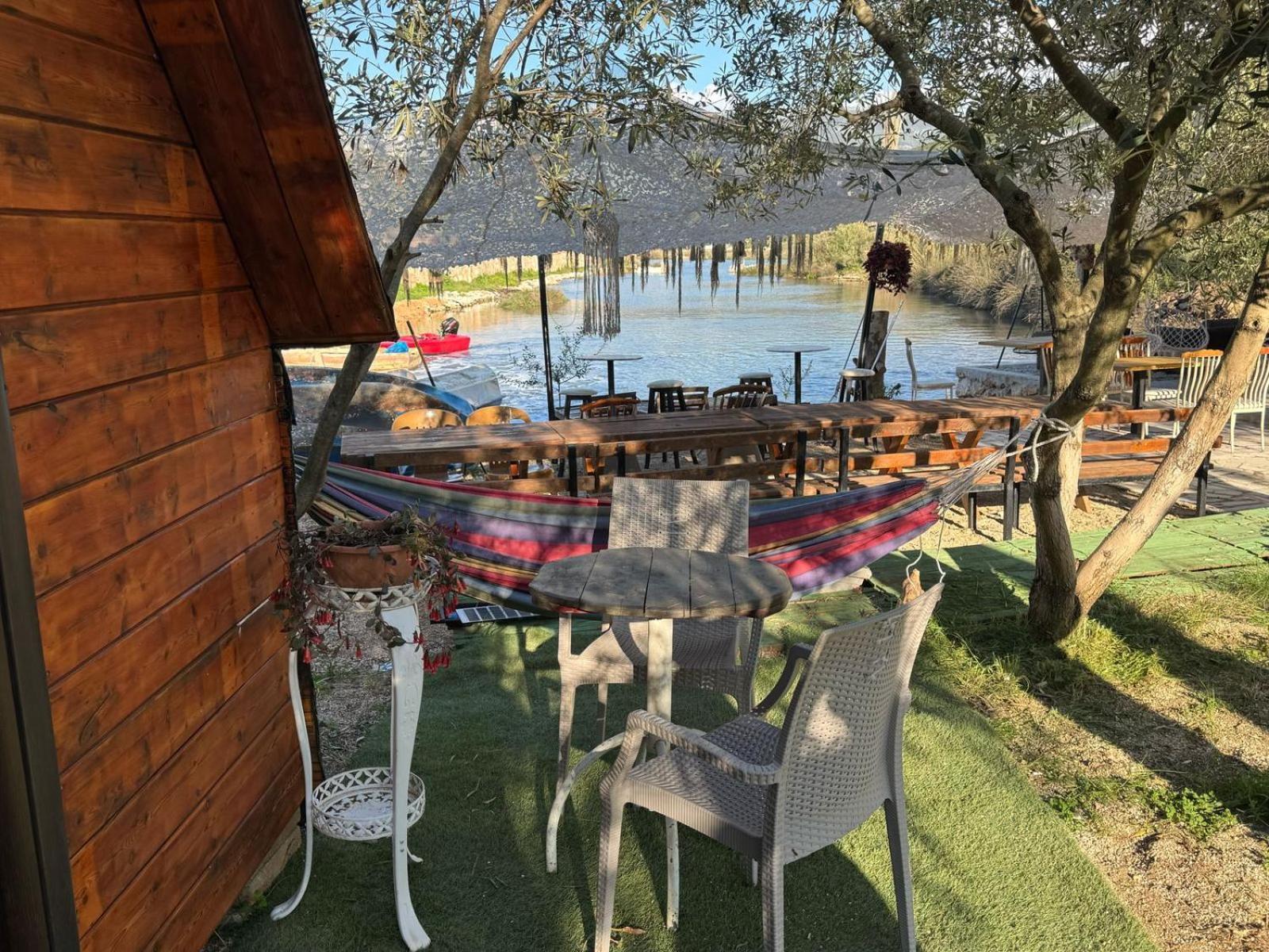 Garden Villa Lake Side & Glamping Ksamil Exterior foto
